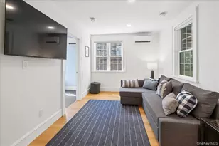 1355 Roosevelt Ave, Pelham, NY 10803 - Photo 15