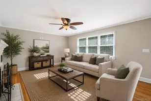 16 Valentine Rd, Shoreham, NY 11786 - Photo 3