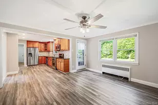 16 Valentine Rd, Shoreham, NY 11786 - Photo 9