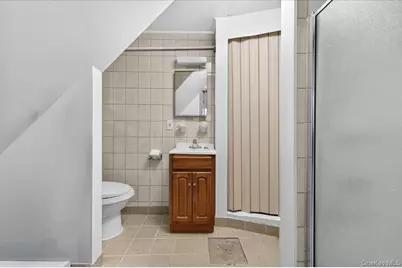 72-41 52 Avenue, Maspeth, NY 11378 - Photo 25