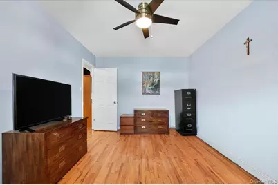 72-41 52 Avenue, Maspeth, NY 11378 - Photo 9