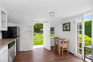 98 Powell Ave, Southampton, NY 11968 - Photo 15