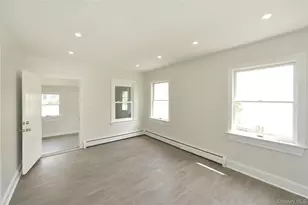 7 Pioneer Ave, Suffern, NY 10901 - Photo 9