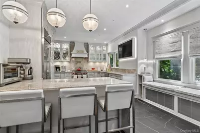 5612 Delafield Avenue, Bronx, NY 10471 - Photo 5