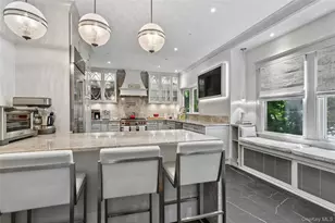 5612 Delafield Ave, Bronx, NY 10471 - Photo 5