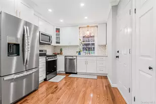 138-24 95th Ave, Jamaica, NY 11435 - Photo 9