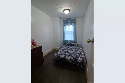 9744 108th Street, Richmond Hill, NY 11419 - Photo 7