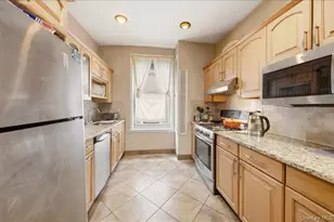 1825 S Andrews Ave, Bronx, NY 10453 - Photo 25