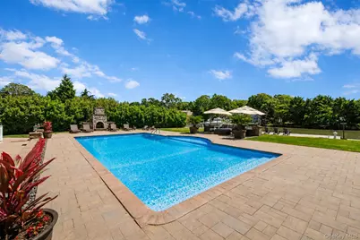 65 W Bayberry Road, Islip, NY 11751 - Photo 39