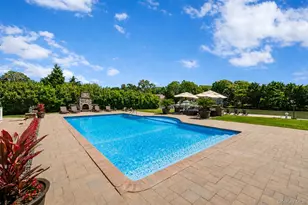 65 W Bayberry Rd, Islip, NY 11751 - Photo 39