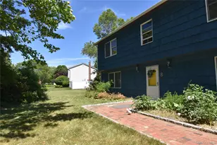8 Long Meadow Pl, South Setauket, NY 11720 - Photo 9