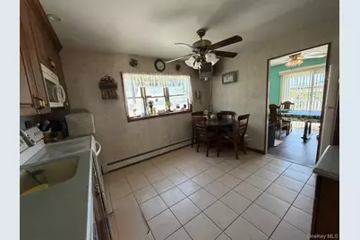 35 Grand Boulevard, Massapequa Park, NY 11762 - Photo 5