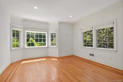 193 Saxon Woods Road, Scarsdale, NY 10583 - Photo 15