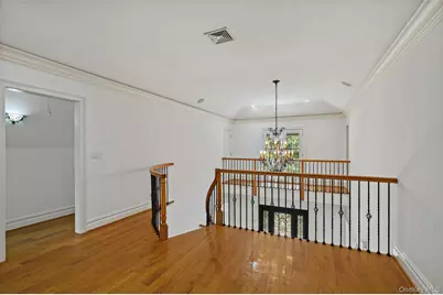 193 Saxon Woods Road, Scarsdale, NY 10583 - Photo 21