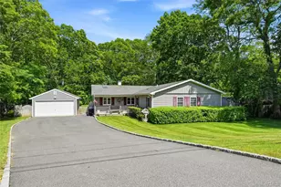 480 Sleepy Hollow Dr, Shirley, NY 11967 - Photo 3