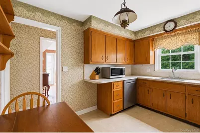 968 Glenwood Road, West Hempstead, NY 11552 - Photo 11