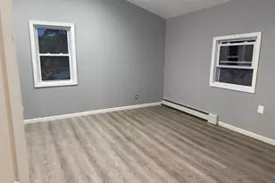 100 Wheeler Rd, Central Islip, NY 11722 - Photo 9