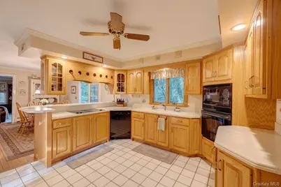 107 Moffat Road, Washingtonville, NY 10992 - Photo 19