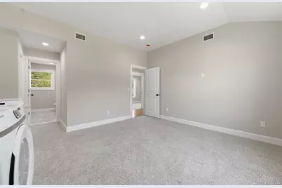 46 Washington Avenue S, Centereach, NY 11720 - Photo 21