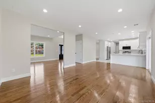 46 Washington Ave S, Centereach, NY 11720 - Photo 5