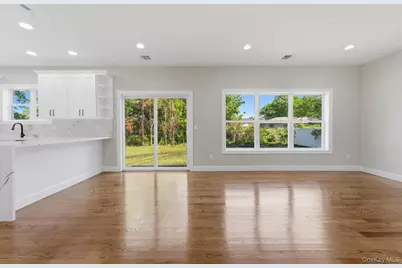 46 Washington Avenue S, Centereach, NY 11720 - Photo 27