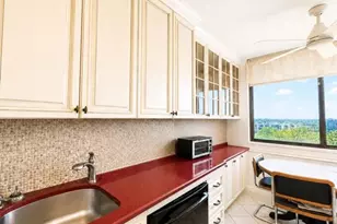 271-10 Grand Central Pkwy, Floral Park, NY 11005 - Photo 15