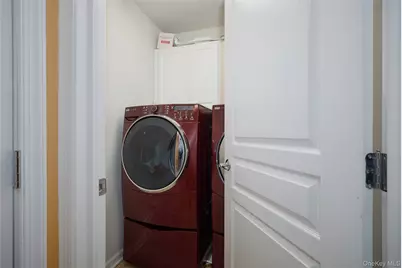 7 Bainbridge Place #404, Newburgh, NY 12550 - Photo 23