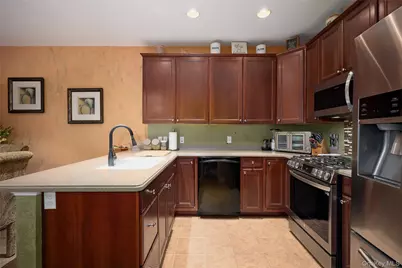 7 Bainbridge Place #404, Newburgh, NY 12550 - Photo 13