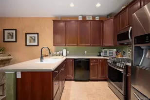 7 Bainbridge Pl, Newburgh, NY 12550 - Photo 13