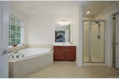 7 Bainbridge Place #404, Newburgh, NY 12550 - Photo 19