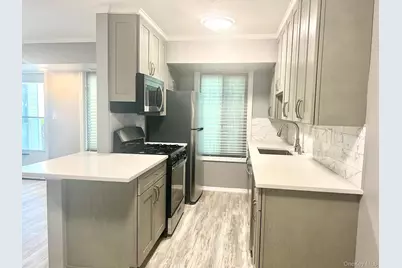 33 Juniper Court #33, Coram, NY 11727 - Photo 3