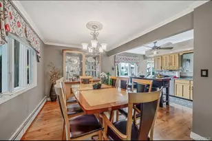 7 Resiak Ct, Holbrook, NY 11741 - Photo 5