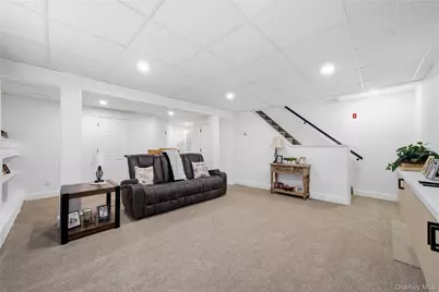 291 Locust Drive, Rocky Point, NY 11778 - Photo 19