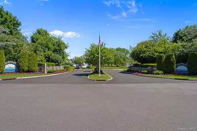 213 Windward Court N, Port Jefferson, NY 11777 - Photo 37