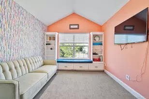 213 Windward Ct N, Port Jefferson, NY 11777 - Photo 23