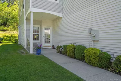213 Windward Court N, Port Jefferson, NY 11777 - Photo 35