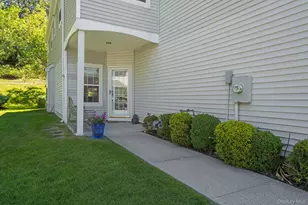 213 Windward Ct N, Port Jefferson, NY 11777 - Photo 35