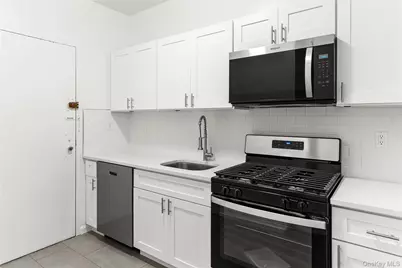 3 Fordham Hill Oval #1G, Bronx, NY 10468 - Photo 5
