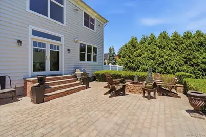 2 Mercedes Court, Patchogue, NY 11772 - Photo 41