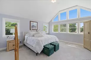 2 Mercedes Ct, Patchogue, NY 11772 - Photo 21