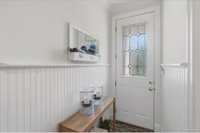 2 Mercedes Court, Patchogue, NY 11772 - Photo 5