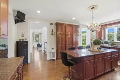 2 Mercedes Court, Patchogue, NY 11772 - Photo 13