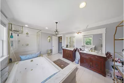 2 Mercedes Court, Patchogue, NY 11772 - Photo 25