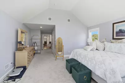 2 Mercedes Court, Patchogue, NY 11772 - Photo 23