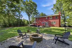 9 Northumberland Dr, Shoreham, NY 11786 - Photo 33