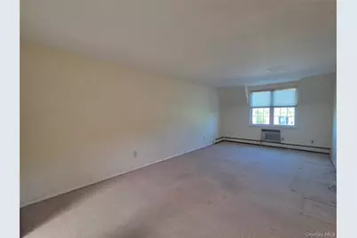 12-29 Diane Place #195 U, Bayside, NY 11360 - Photo 7