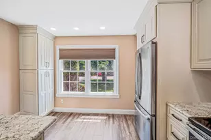 1 Thrush Path, Coram, NY 11727 - Photo 5