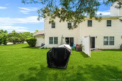1 Thrush Path, Coram, NY 11727 - Photo 21