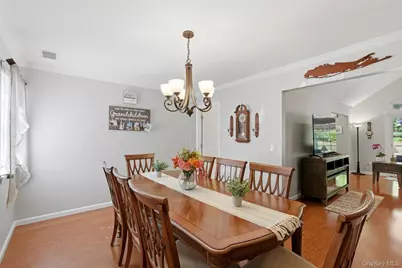 10 Pheasant Trail, Coram, NY 11727 - Photo 15