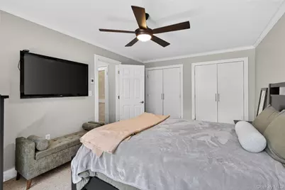 425 Sierra Vista Lane, Valley Cottage, NY 10989 - Photo 13